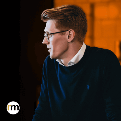 Richard Moore - The best advice for sales stay manual